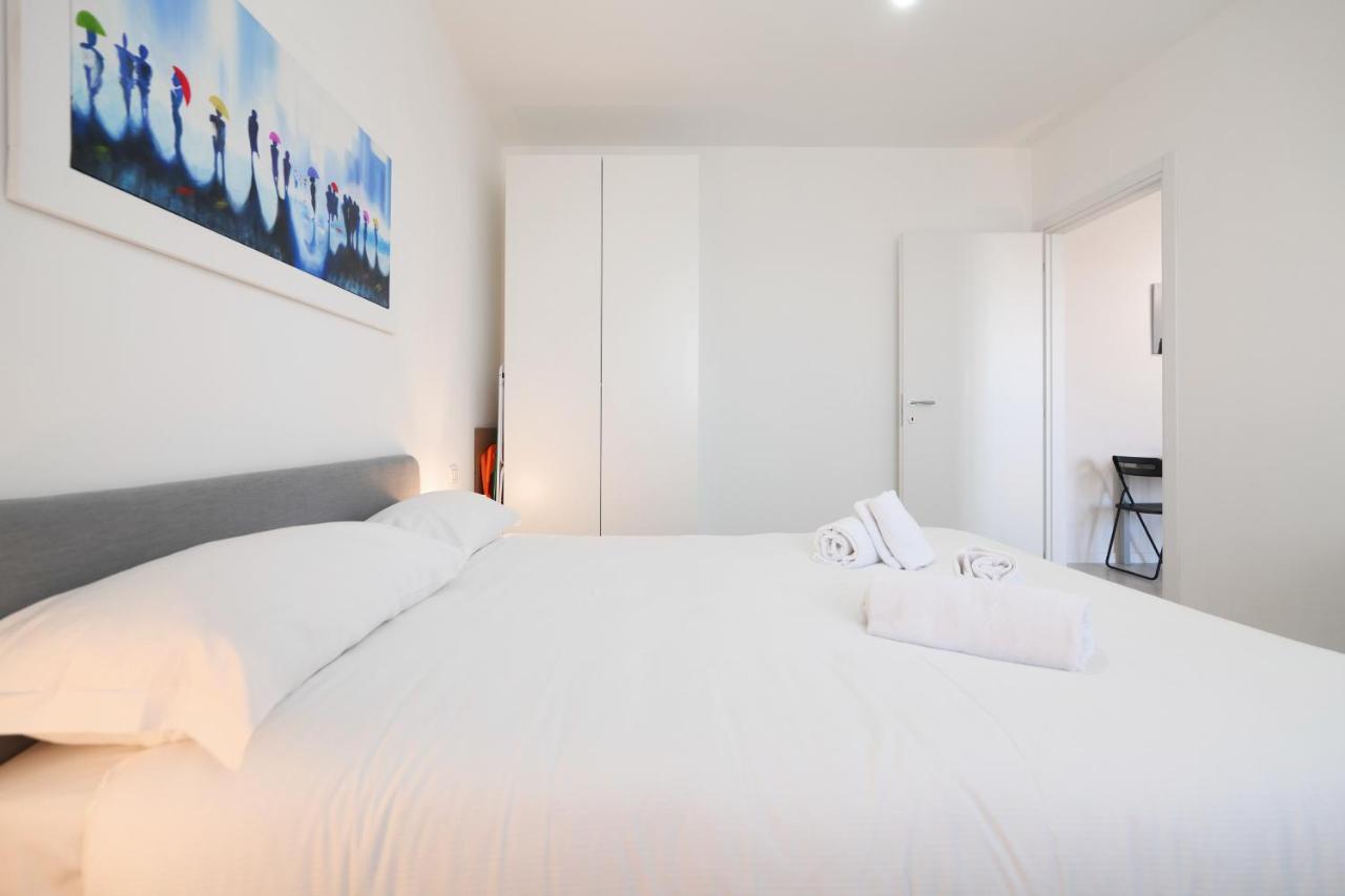 Apartmán Primopiano - Caduti Missione Milán Exteriér fotografie