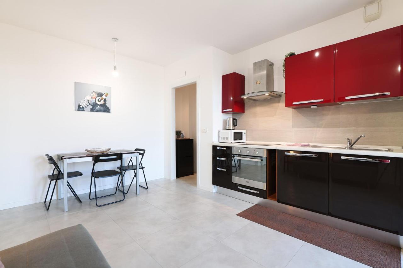 Apartmán Primopiano - Caduti Missione Milán Exteriér fotografie