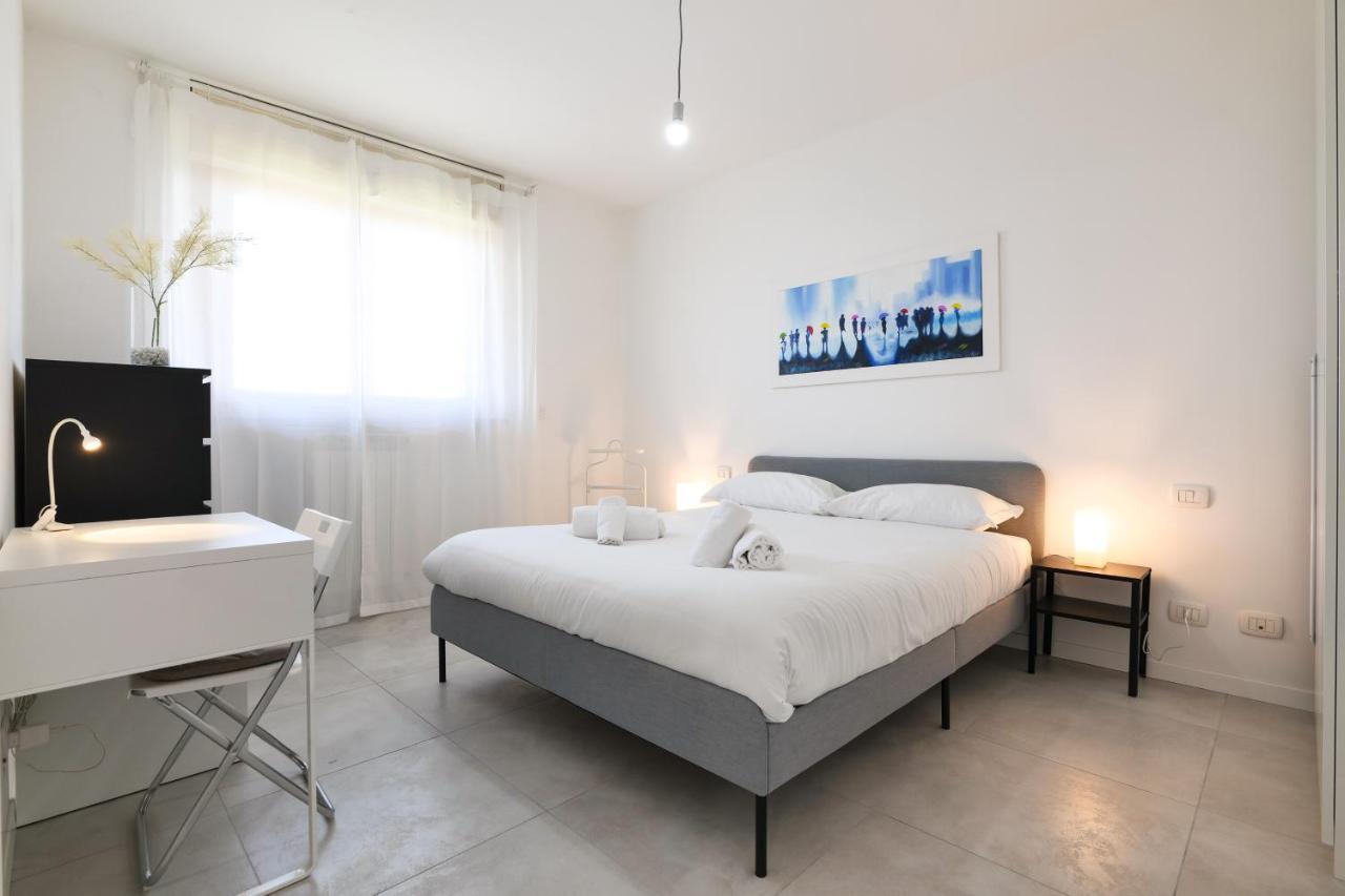 Apartmán Primopiano - Caduti Missione Milán Exteriér fotografie